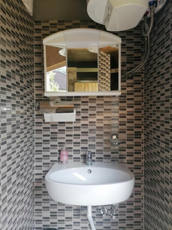 Hiska Zeleni Raj Villa Podnart ภายนอก รูปภาพ